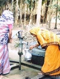dug well connected with tube-well, Faridpur