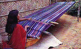 traditional weaver - a dyeing profession